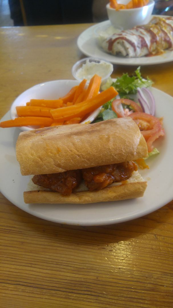 photo of Vertical Diner Breaded chicken ranch sandwich shared by @fluffy123 on  16 May 2019 - review