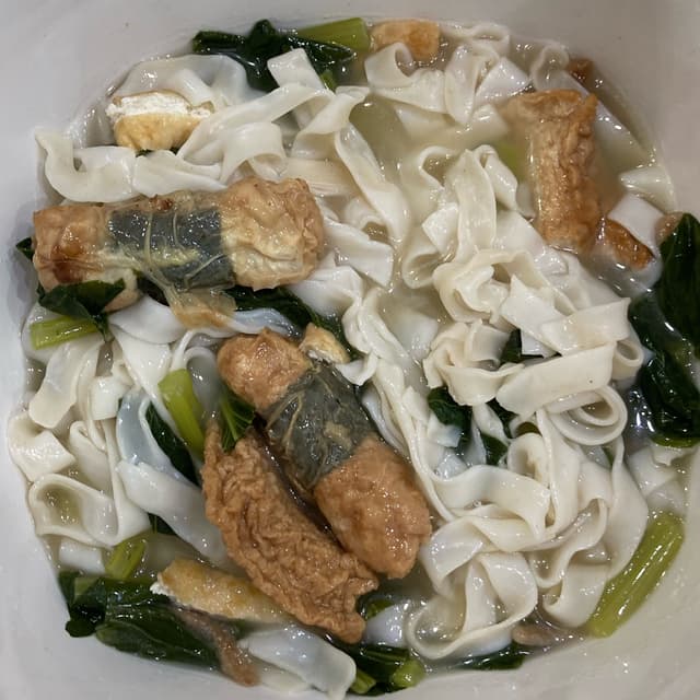 菜肴“Vegetarian Kway Teow Soup”的照片