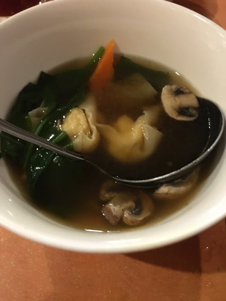photo of Enjoy Vegetarian Restaurant Wonton Soup shared by @jaybuh on  01 Jun 2019 - review