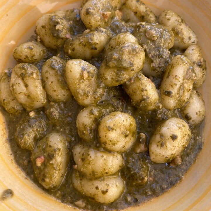 photo of LAPIS Agriturismo Gnocchi Con Pesto Di Zucchine shared by @antonellamaione on  16 Sep 2022 - review