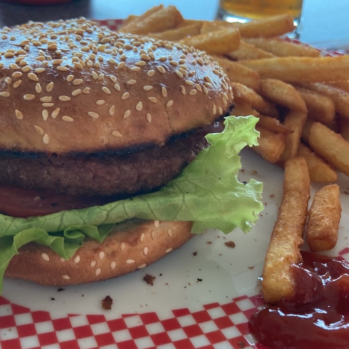 review photo of America Graffiti VEGGY BBQ shared by @marcovegg on 02 Nov 2022 - review
