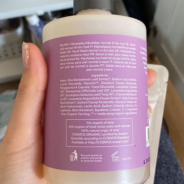 review photo of Urtekram Hand wash shared by @miniribeiro on 17 Apr 2022 - review