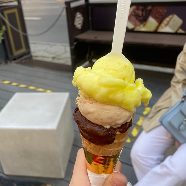 Foto del piatto “Gelato all'arachide”