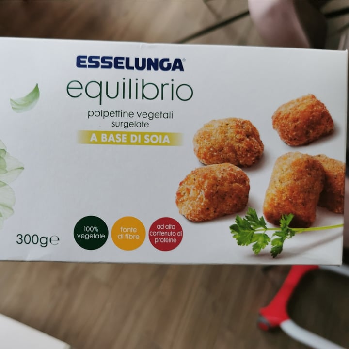 photo of Esselunga equilibrio polpette di soia shared by @elianamarley on  07 Sep 2022 - review
