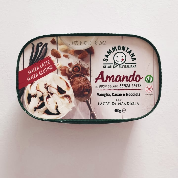 photo of Sammontana 4 Cono Amando  shared by @eltanin on  07 Sep 2020 - review