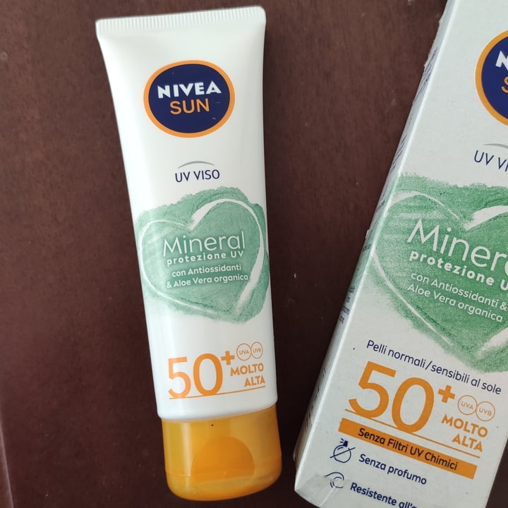 photo of Nivea Nivea sun mineral protezione solare 50+ shared by @livils on  08 Jul 2022 - review