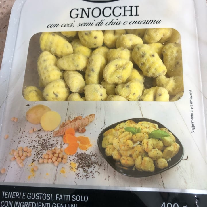 photo of Deluxe Gnocchi con ceci, Semi di Chia E Curcuma shared by @loref11 on  27 Mar 2022 - review
