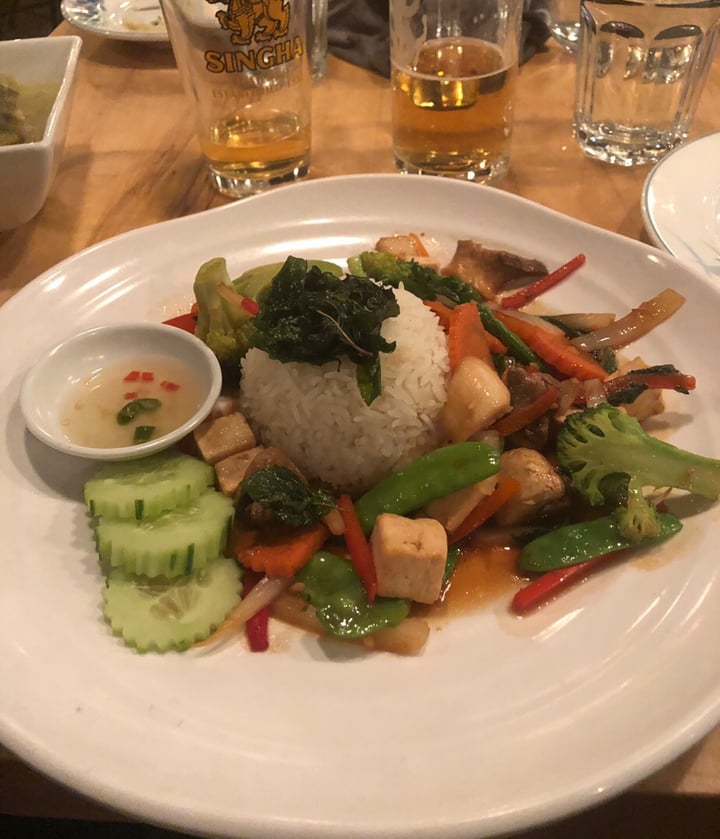 photo of Sabai Sabai Kitchen and Bar Basil Stir Fry shared by @lifeofgoldstyle on  04 Jan 2020 - review