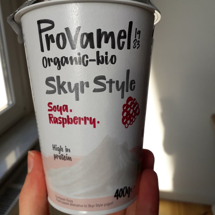 photo of Provamel skyr style raspberries shared by @michii on  13 Apr 2021 - review