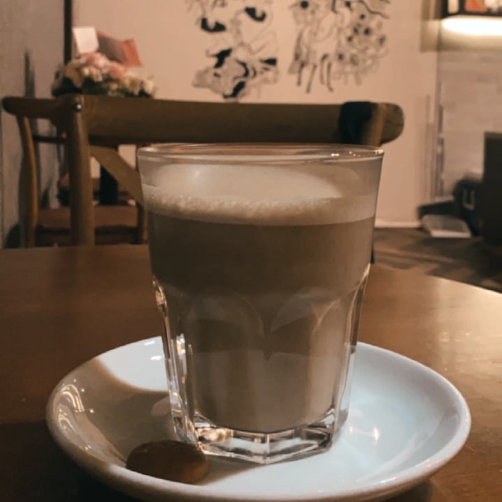 review photo of The Moon Moon milk shared by @hellomaeve on 18 Dec 2020 - review