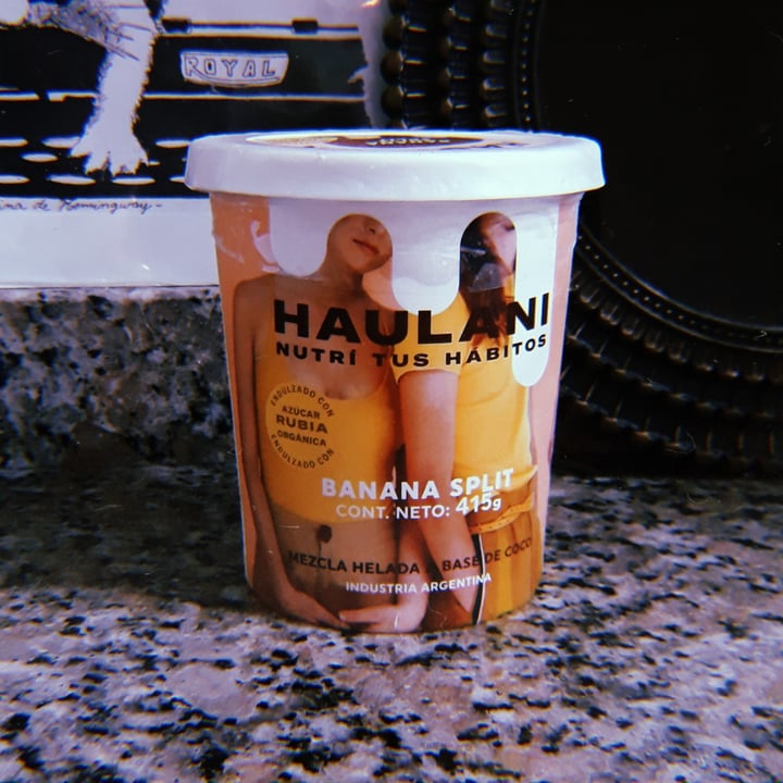 photo of Haulani Helado de Banana Split shared by @nanicuadern on  21 Aug 2021 - review