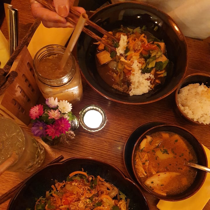 photo of Bao Bao Stir Fried Rice W/ Veggies shared by @lizamarie on  24 Apr 2020 - review