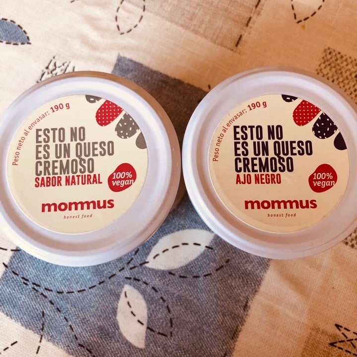 review photo of Mommus Foods Queso Crema Sabor Natural shared by @montserratrosell on 03 Jun 2020 - review