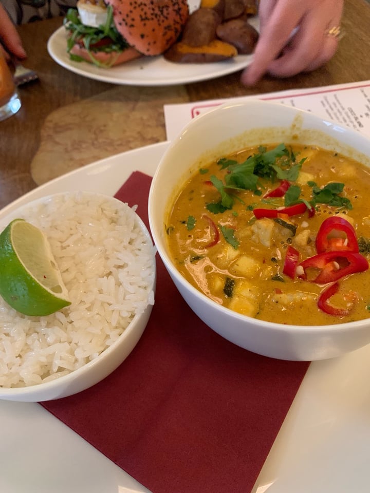photo of MAITREA Curry with Cauliflower shared by @klombard on  05 Jul 2019 - review