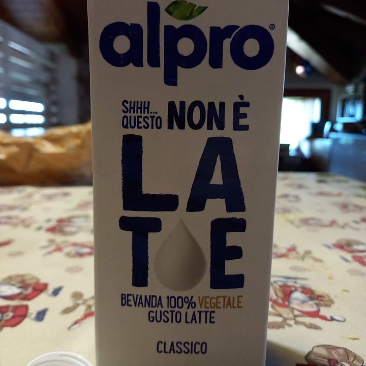 review photo of Alpro non è latte shared by @nazzarenalan on 11 Jun 2022 - review