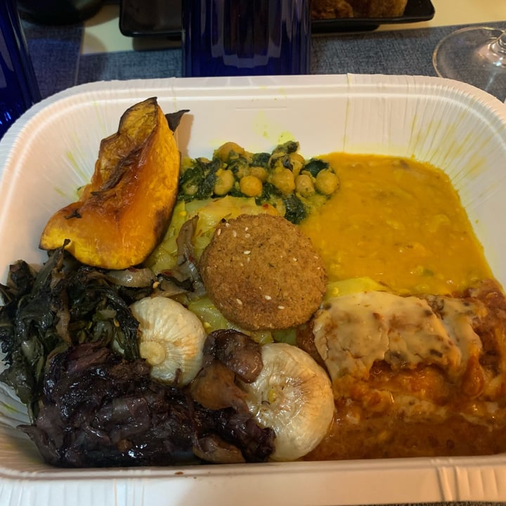 review photo of Alhambra Risto veg Piatto misto veg shared by @giulifrida on 27 Mar 2022 - review