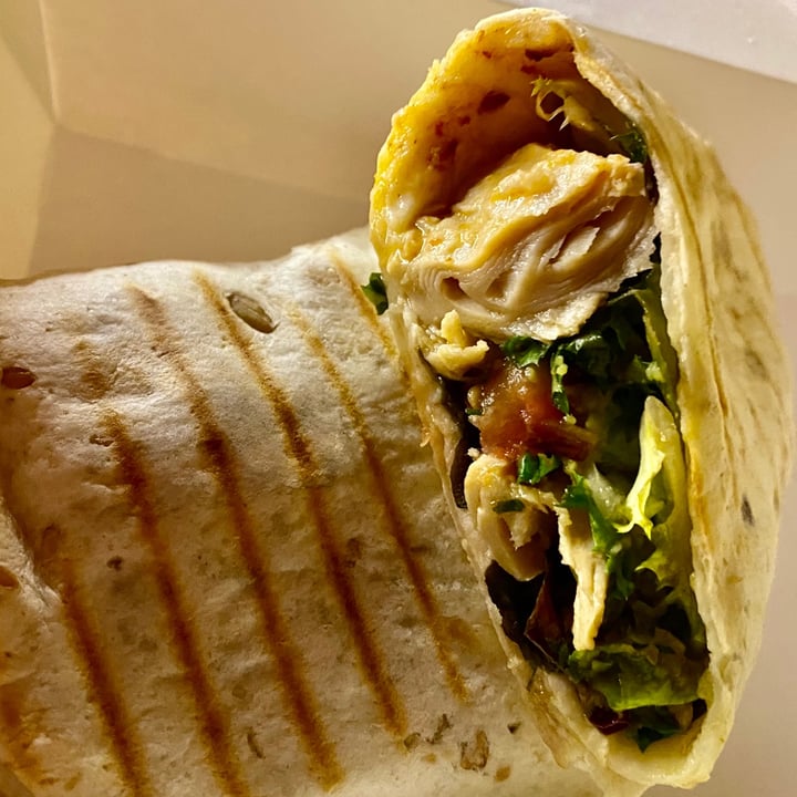 photo of Frutas Prohibidas Wrap valiente shared by @belendharmakat on  18 Oct 2020 - review