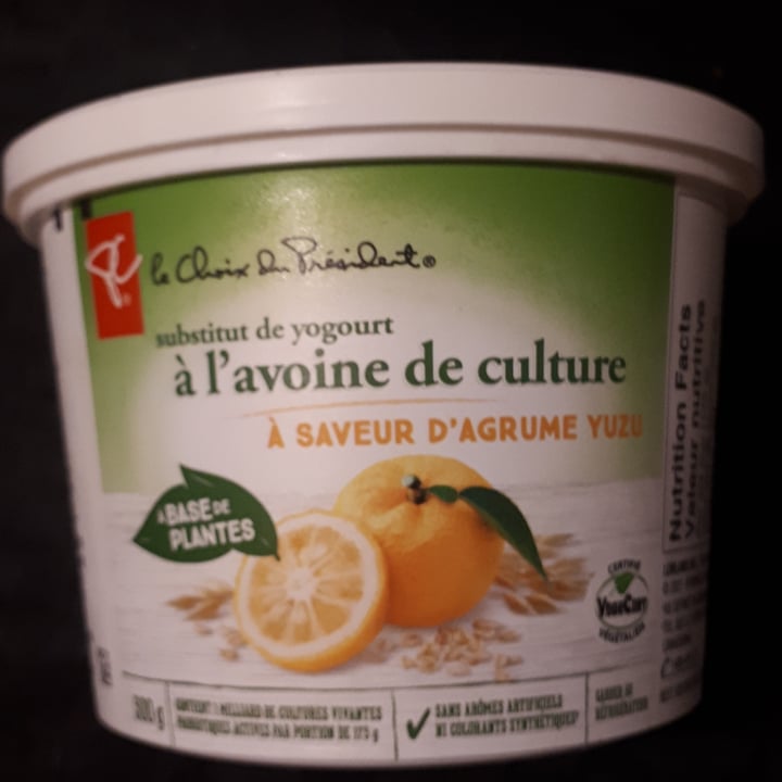 photo of President's Choice Cultured Oat Yogurt Alternative Yuzu Citrus Flavour shared by @cookie2556 on  07 Nov 2021 - review