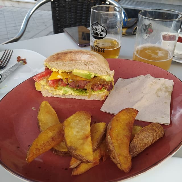 Photo of the dish “Hamburguesa alubias”