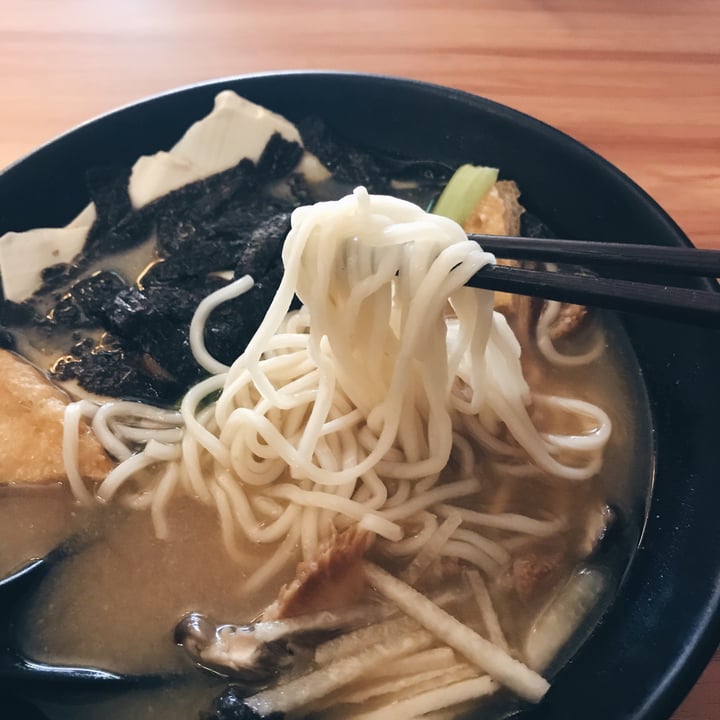 review photo of Veg Cafe Miso ramen shared by @smoothievore on 10 Jun 2018 - review