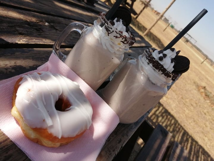 photo of Asher's Corner Cafe @ Ashers Farm Sanctuary Cookies 'n Cream Milkshake shared by @marinette on  06 Sep 2019 - review