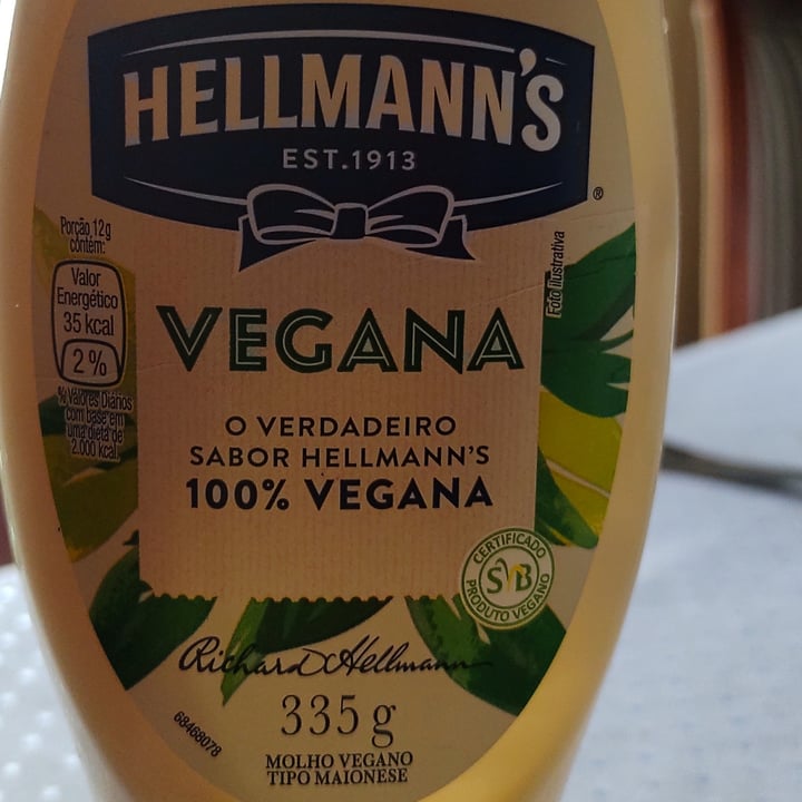 photo of Hellmann’s Vegan Dressing & Spread shared by @ligiagomes on  29 Jun 2022 - review