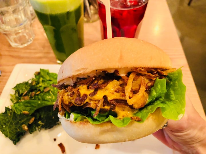 photo of Plant Café & Kitchen chili cheeseburger shared by @s1224 on  11 Feb 2019 - review