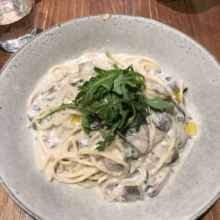photo of Genius Central Singapore Creamy Mushroom Pasta shared by @belleeats on  28 Apr 2021 - review