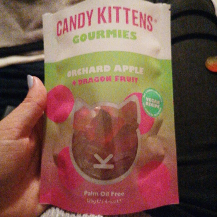 photo of Candy kittens Orchard apple & dragon fruit shared by @hannahfaye on  16 Mar 2022 - review