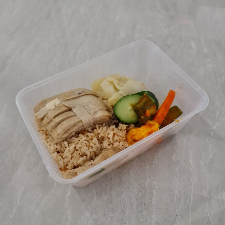 photo of Chee Wei Vegetarian Chicken Rice shared by @parismelody on  14 Feb 2022 - review
