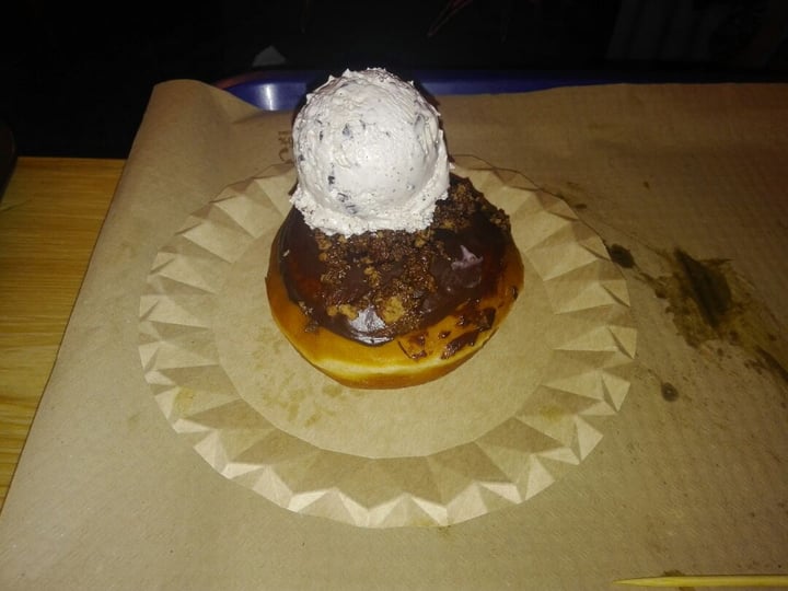 photo of Vegan Queen Donuts de chocolate shared by @marga on  05 Oct 2019 - review