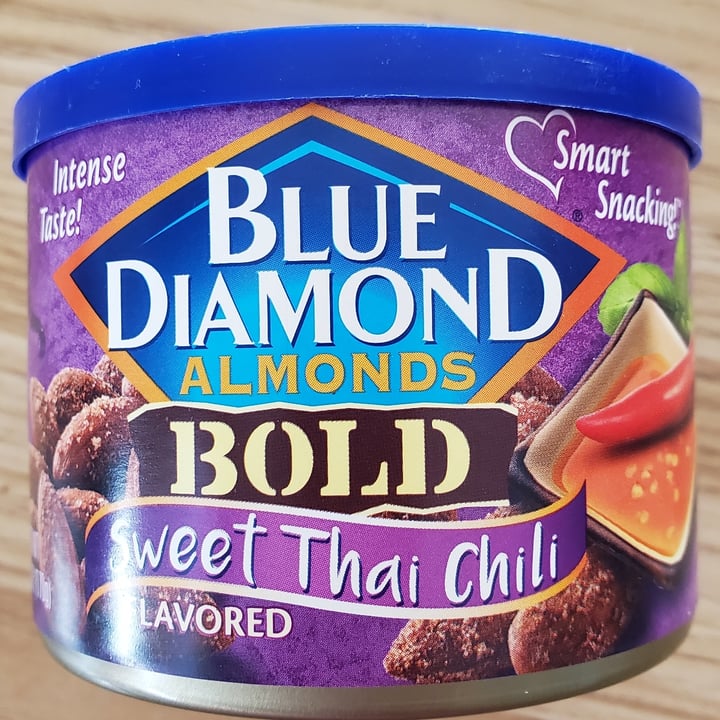 photo of Blue Diamond Sweet Thai Chili Almonds shared by @slickabrina on  02 May 2022 - review