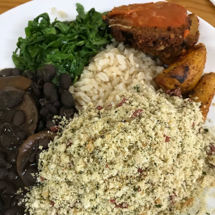 photo of Raízes - cozinha veg Feijoada vegana shared by @gabrielli on  10 Jul 2021 - review