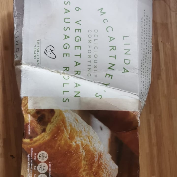 review photo of Linda McCartney's Vegetarian Sausage Rolls shared by @naive on 28 Jul 2020 - review