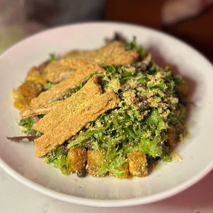 photo of P.S. Kitchen Caesar Salad shared by @beatrizvegan on  27 Nov 2022 - review