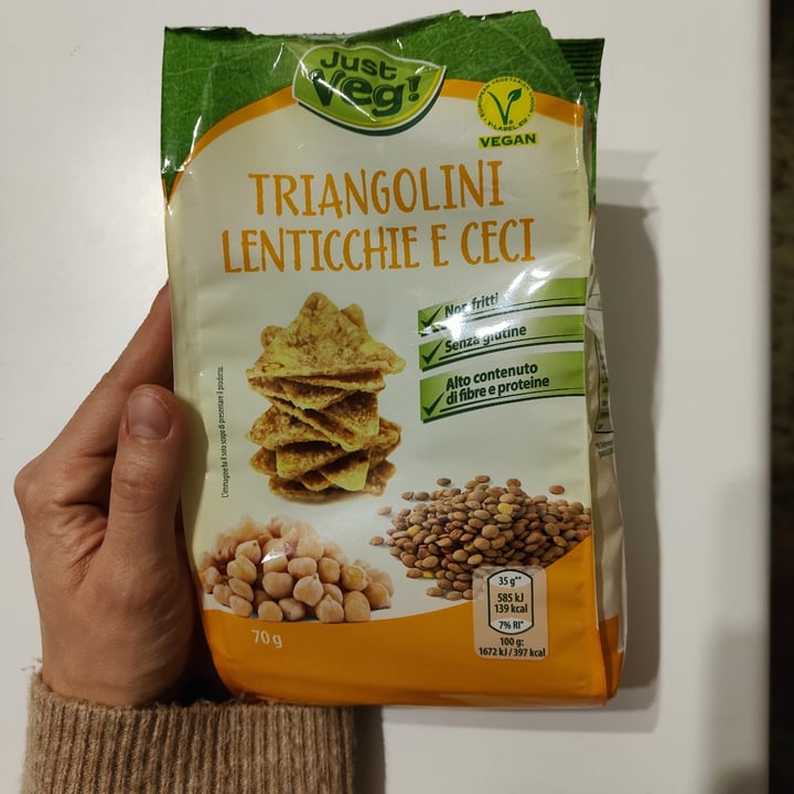 review photo of Just Veg! (ALDI Italy) Triangolini lenticchie e ceci shared by @sabbri on 26 Dec 2021 - review