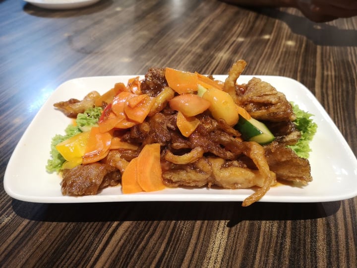 photo of D’Life Signature Sweet & Sour Abalone Mushrooms shared by @raffymabanag on  02 Jun 2019 - review