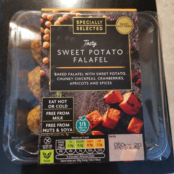 photo of ALDI Sweet Potato Falafel shared by @annamango on  06 Dec 2020 - review