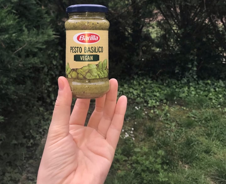 photo of Barilla Pesto Basilico Vegan shared by @lxsa on  13 May 2020 - review