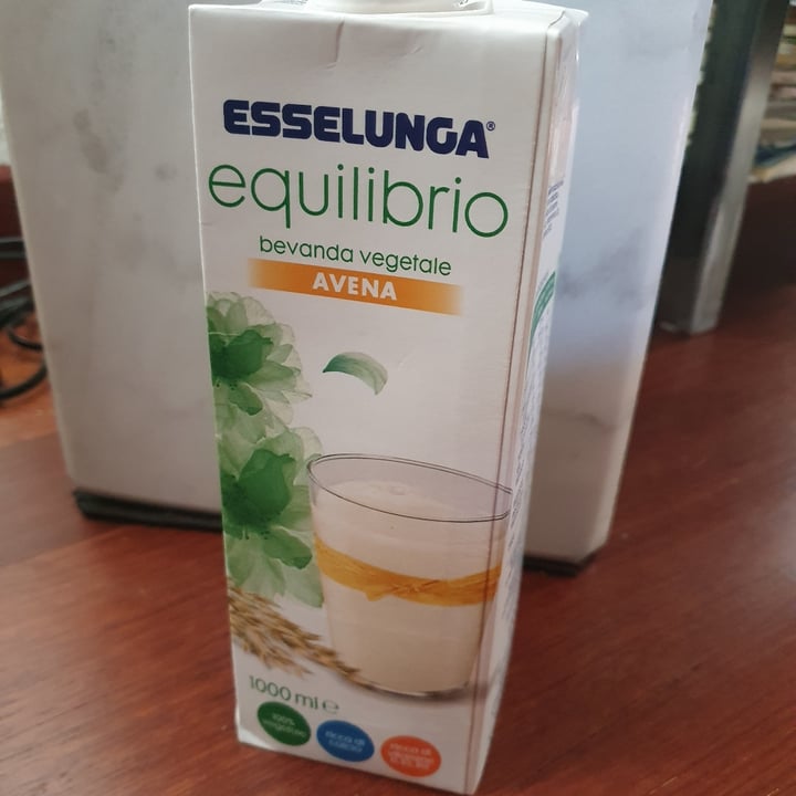 photo of  Esselunga Bevanda Vegetale Avena shared by @leog on  23 Mar 2022 - review