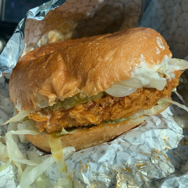 photo of Korny Vibes Hottie Spicy Sandwich shared by @atwilley on  21 May 2021 - review