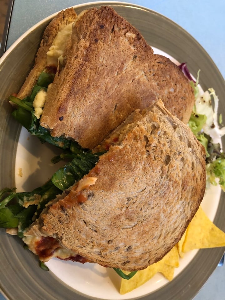 review photo of Deli Flavour Falafel wrap shared by @gracielacie on 18 Jan 2020 - review