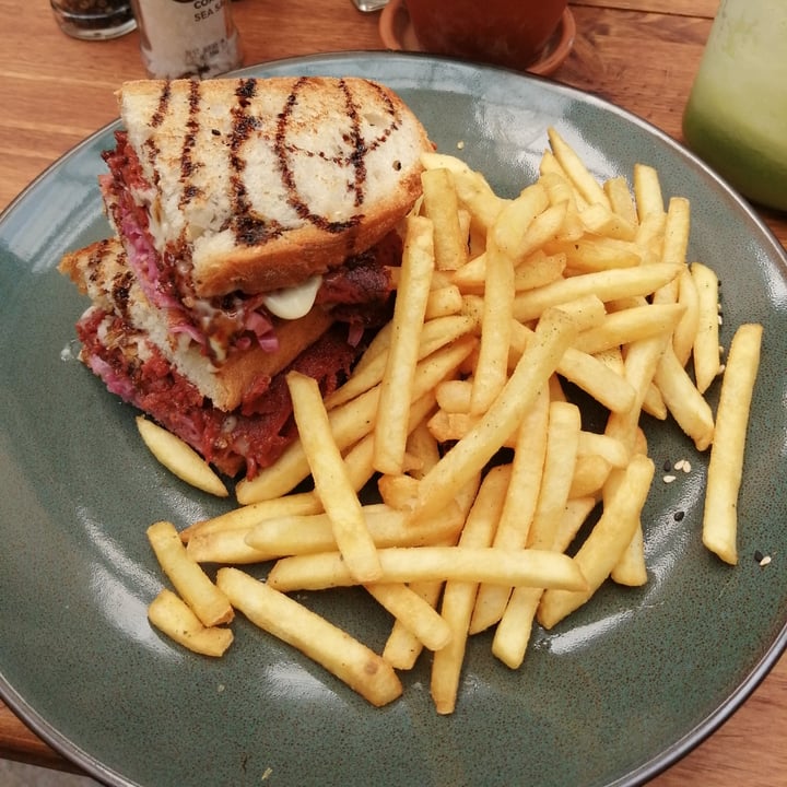 photo of Infinite Café Plant-Powered Kitchen Caramelised Onion & Pastrami Sarmie shared by @nickyv on  21 Dec 2021 - review