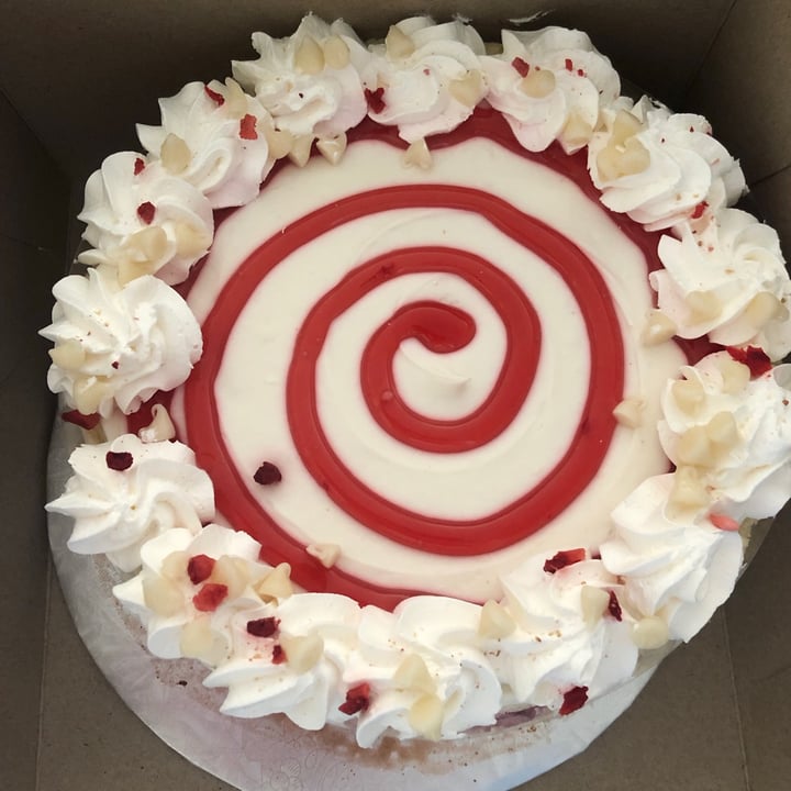 photo of Vegan Danish Bakery Raspberry Cheesecake shared by @mizrozey on  28 Jul 2020 - review
