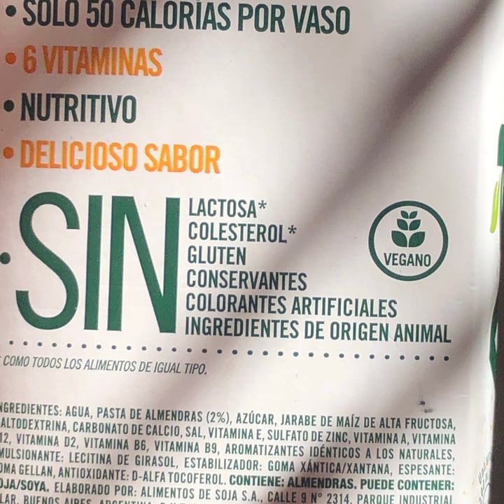 photo of Ades Leche de Almendras sabor Natural shared by @sntveg on  01 Apr 2021 - review