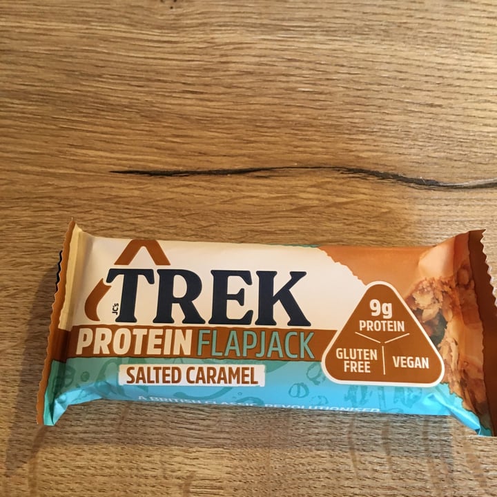 review photo of Whole Earth Trek Flapjack shared by @sandralondon on 07 Jun 2022 - review