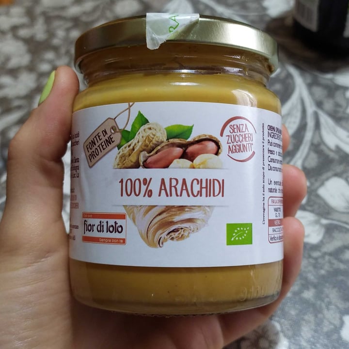 photo of Fior di Loto Burro 100% arachidi shared by @peperonebio on  30 Mar 2022 - review