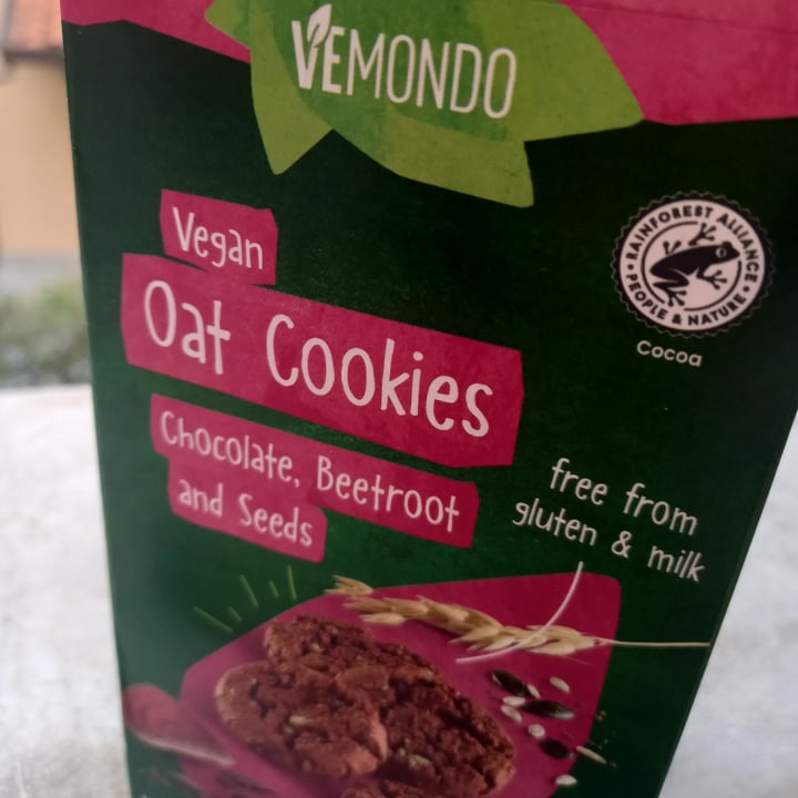 review photo of Vemondo Oat Cookies Chocolate, Beetroot and Seeds shared by @kibi on 29 Jun 2022 - review