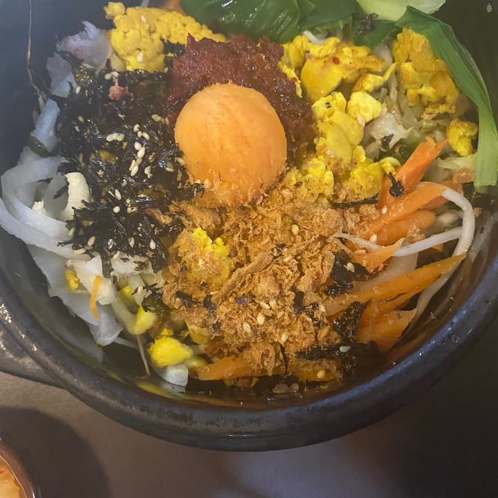 photo of New Green Pasture Cafe Bibimbap shared by @carriebevegan on  07 Mar 2022 - review
