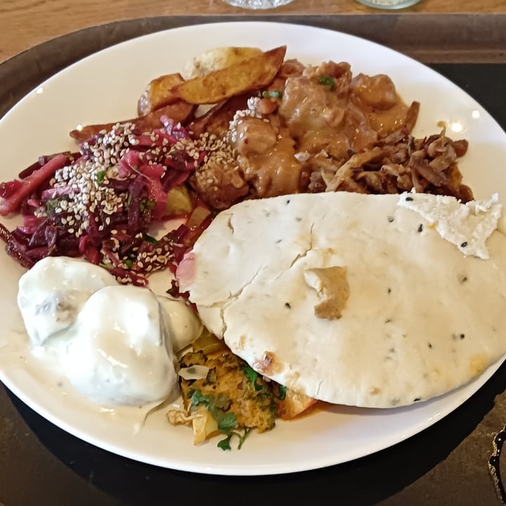 photo of Spirit Lunch Buffet shared by @alicevee on  30 Aug 2022 - review